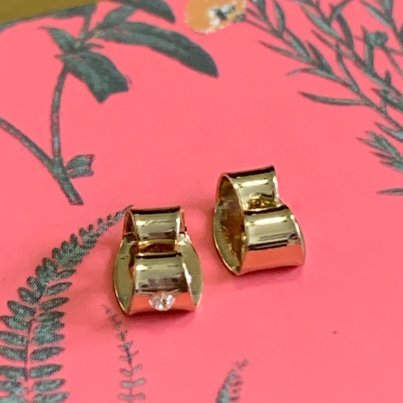 Lucky Brand teardrop pearl & gold tone studs, NEW - Picture 5 of 5